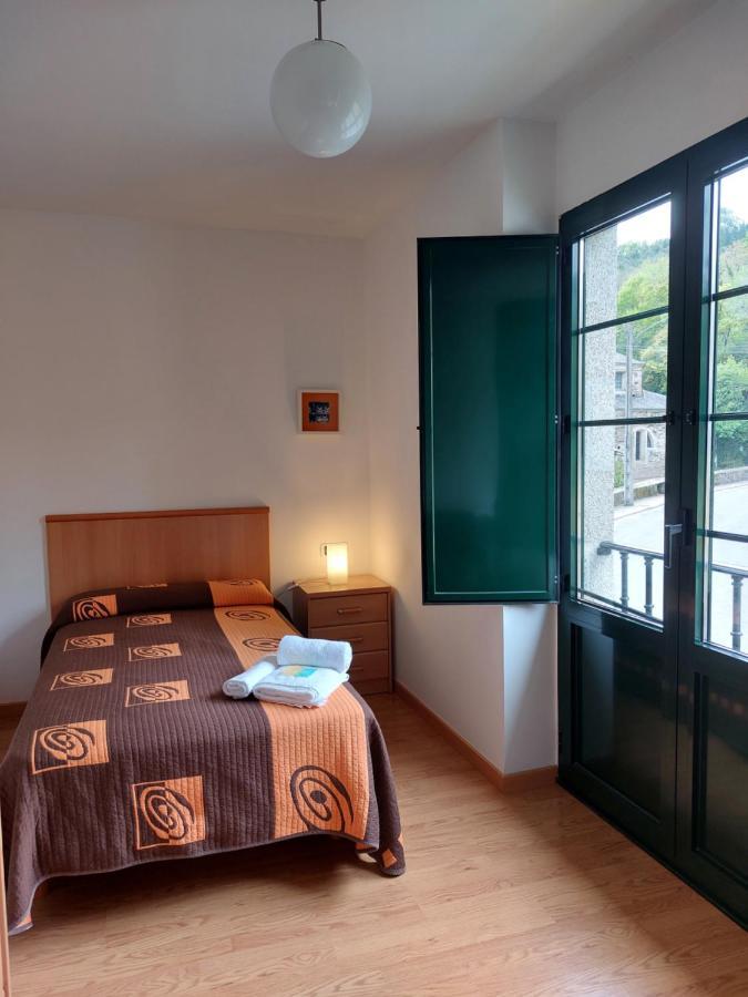 Hospederia Externa Del Monasterio Hotel ซาโมส ภายนอก รูปภาพ